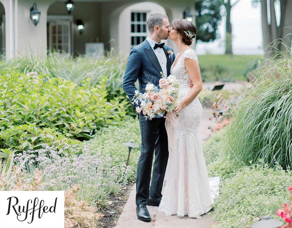 Toronto Clubhouse Wedding With An Ornate Ceremony Backdrop